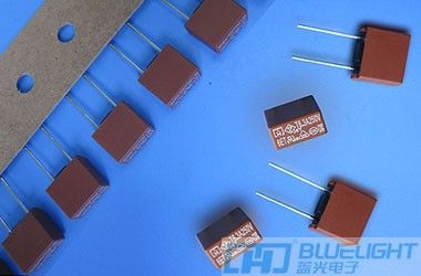 6EF 方型微型快斷保險(xiǎn)絲